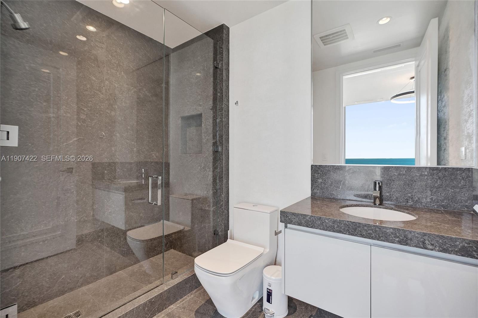 NORTH BISCAYNE BEACH AMEN - Residential