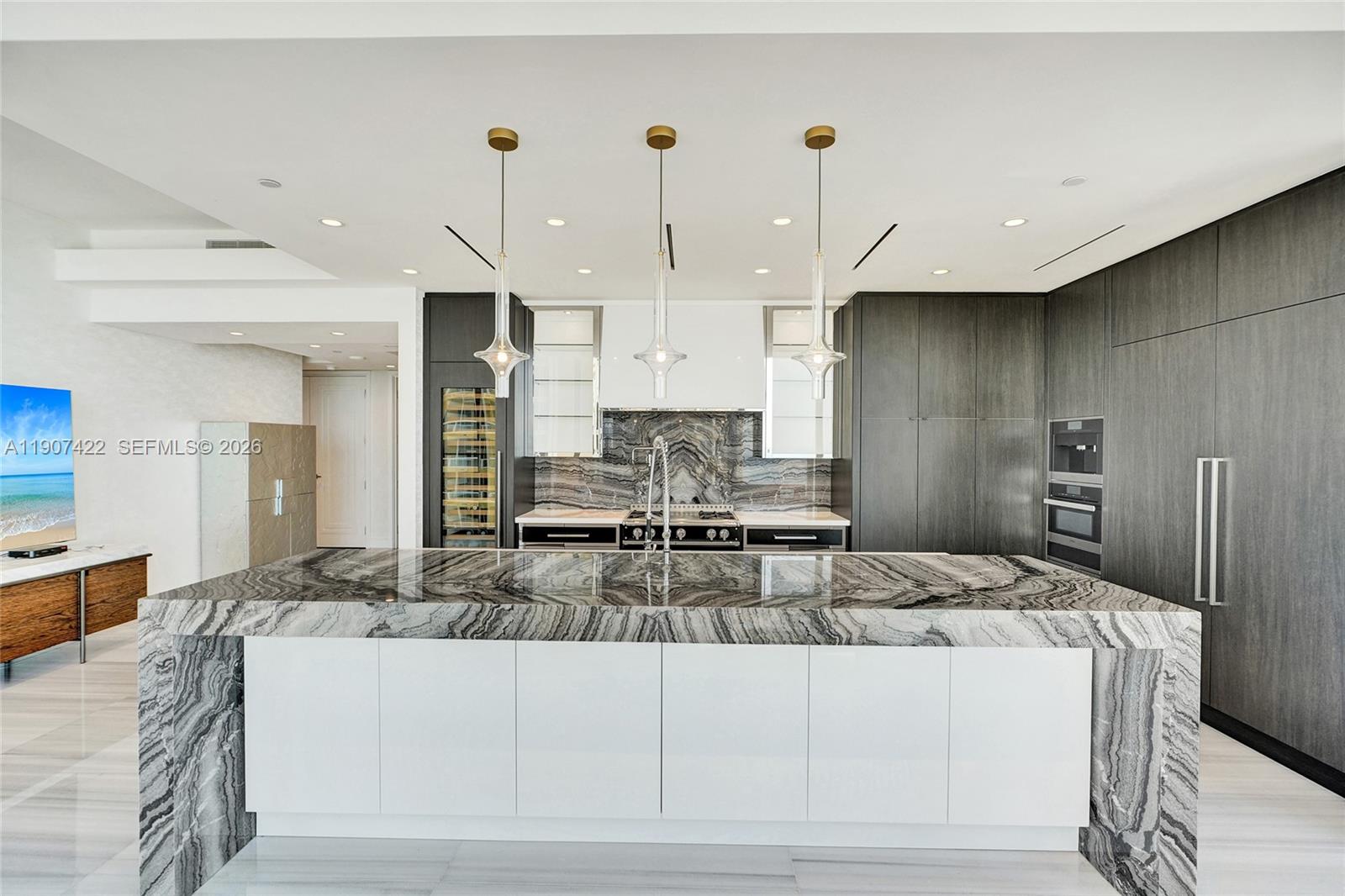 NORTH BISCAYNE BEACH AMEN - Residential