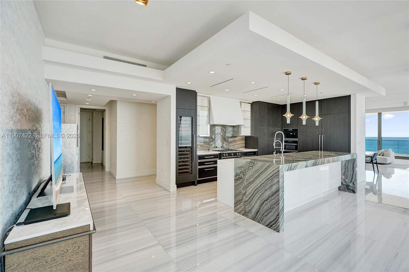 NORTH BISCAYNE BEACH AMEN - Residential