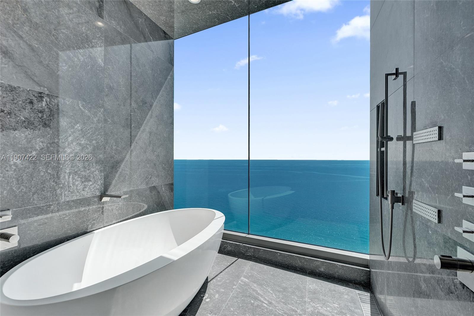 NORTH BISCAYNE BEACH AMEN - Residential