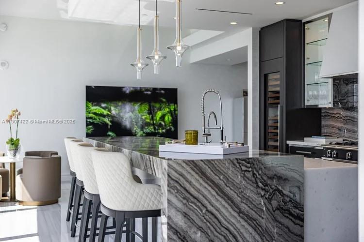 NORTH BISCAYNE BEACH AMEN - Residential