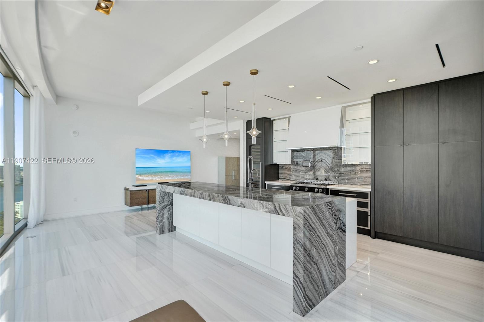 NORTH BISCAYNE BEACH AMEN - Residential