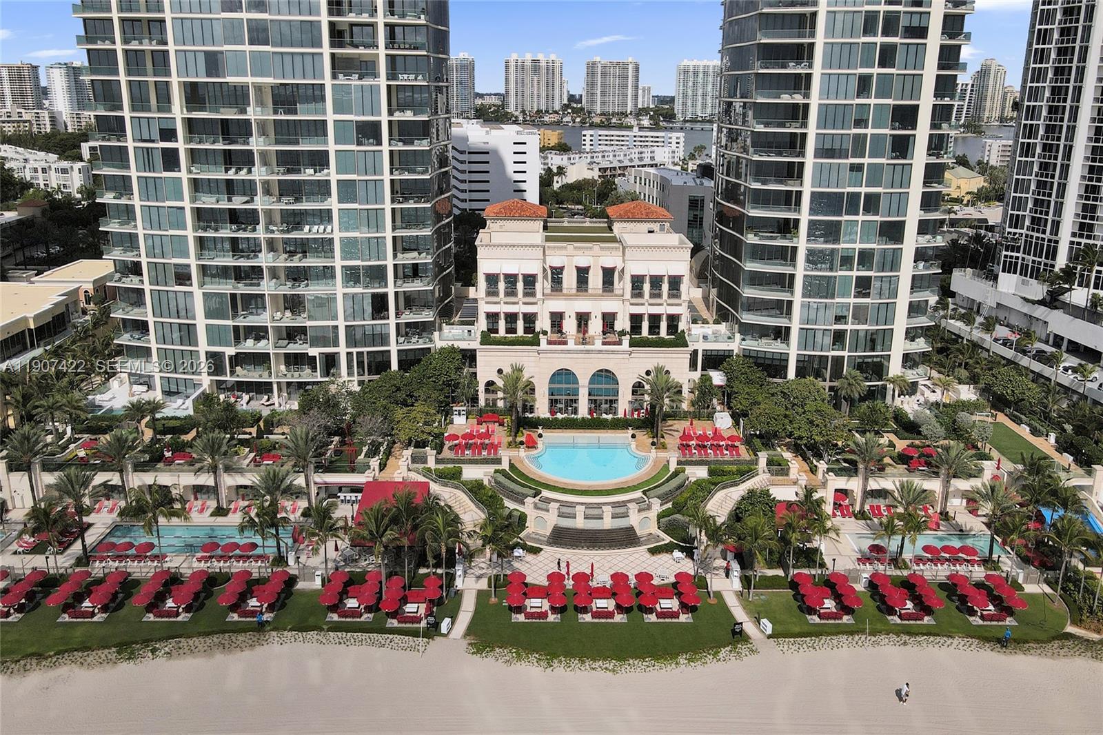NORTH BISCAYNE BEACH AMEN - Residential