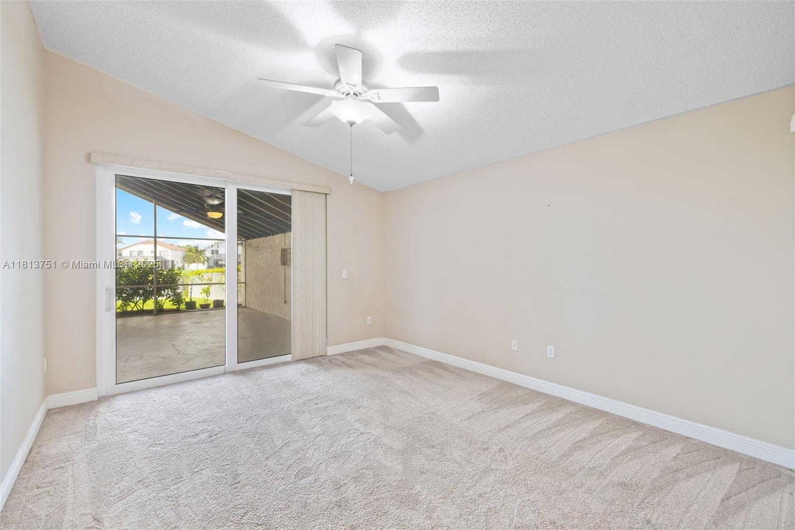 15696 NW 12th Mnr