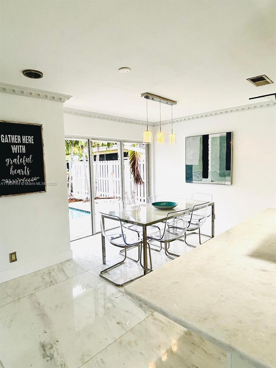 POMPANO ISLES - Residential Lease