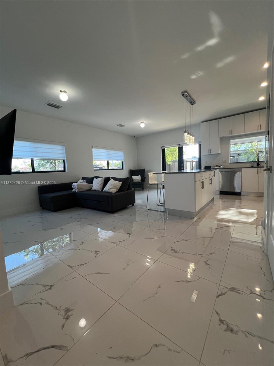 SPANISH GARDEN VILLAS - Residential