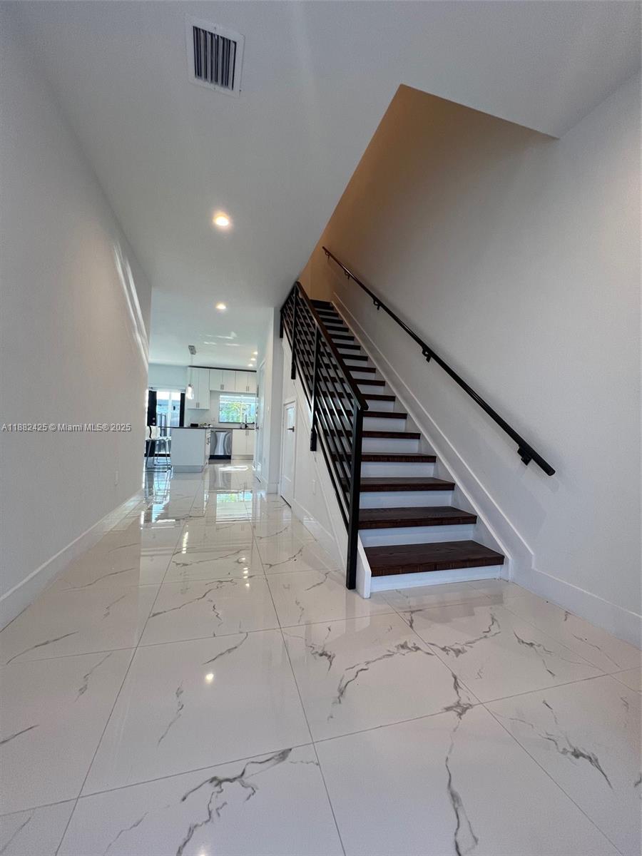 SPANISH GARDEN VILLAS - Residential