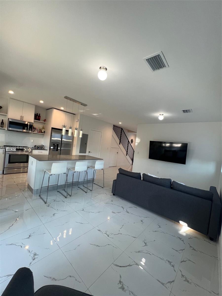 SPANISH GARDEN VILLAS - Residential