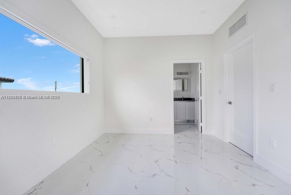 SPANISH GARDEN VILLAS - Residential