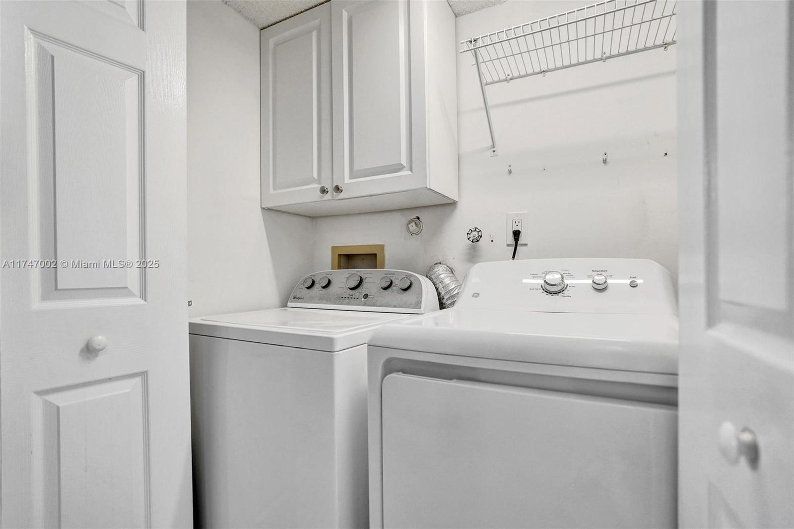 SUN VALLEY EAST CONDO - Residential