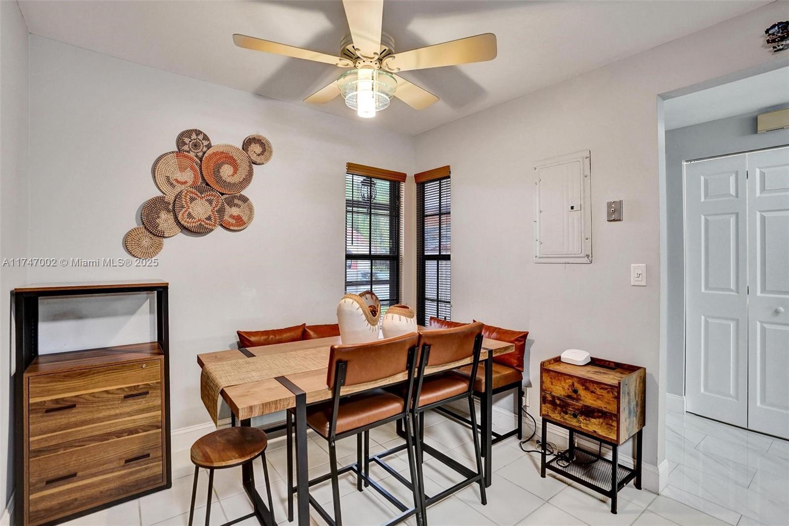 SUN VALLEY EAST CONDO - Residential