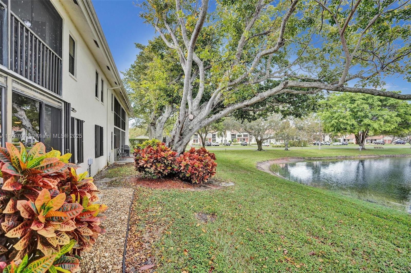 SUN VALLEY EAST CONDO - Residential