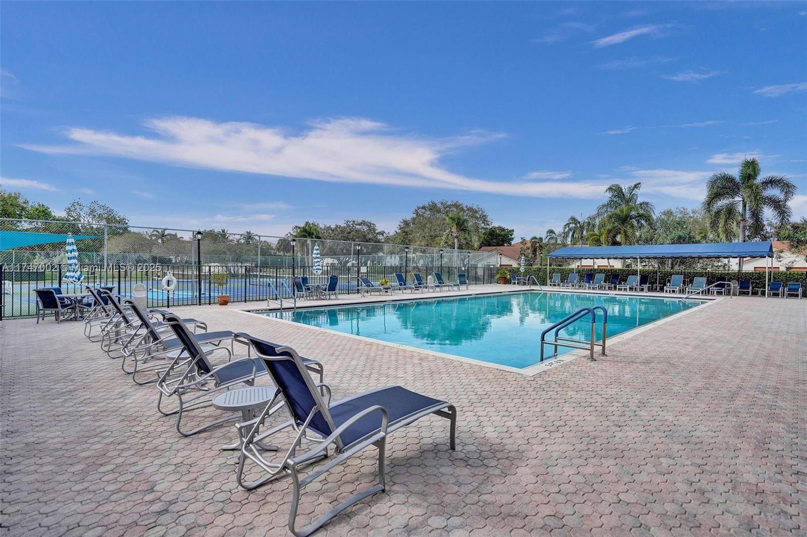 SUN VALLEY EAST CONDO - Residential
