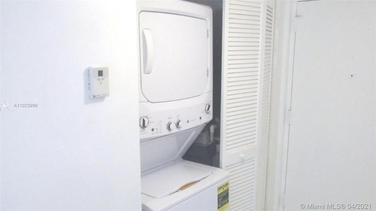 RAMBLEWOOD EAST CONDO - Residential Lease