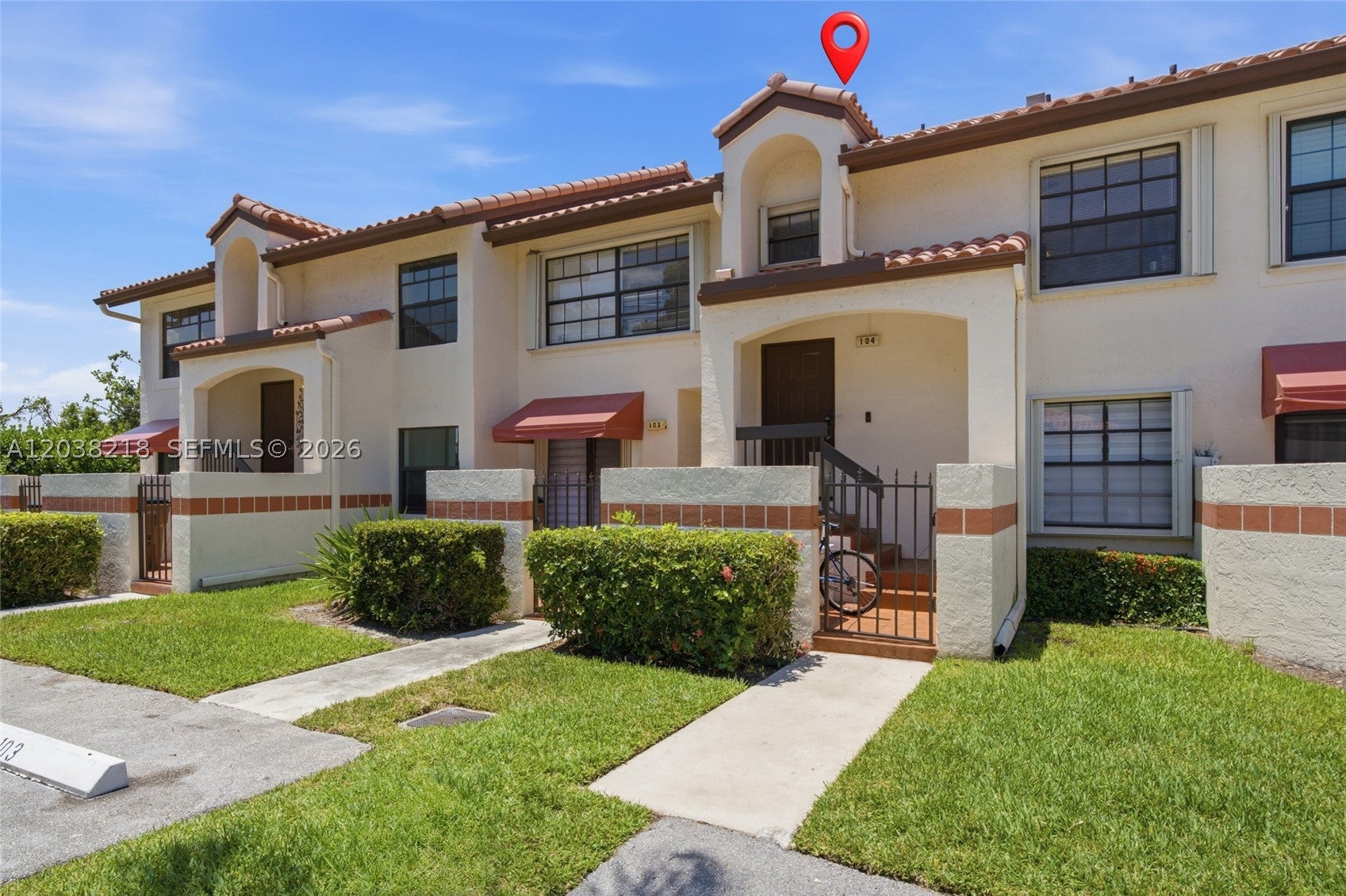 104 Freedom Ct