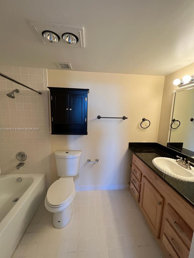 HILLCREST EAST NO 19 COND - Residential Lease