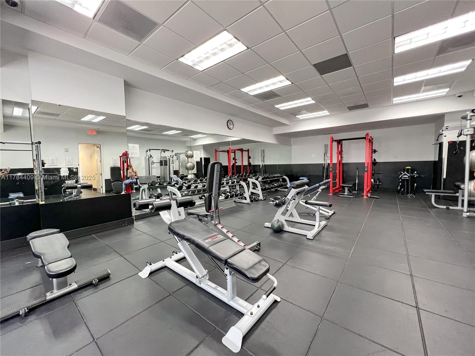 THE CLUB AT BRICKELL BAY - Residential