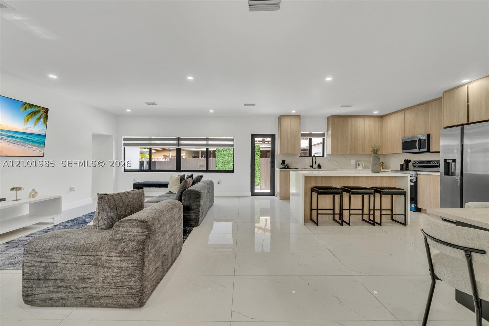 1741 SW 17th Ct