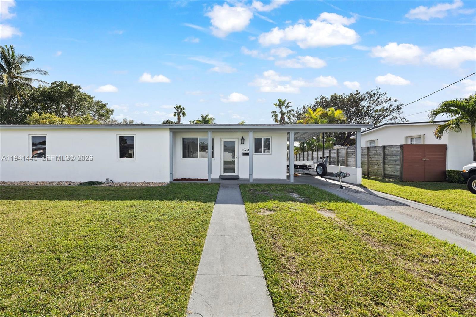 WESTWOOD LAKE 3RD ADDN - Residential Lease