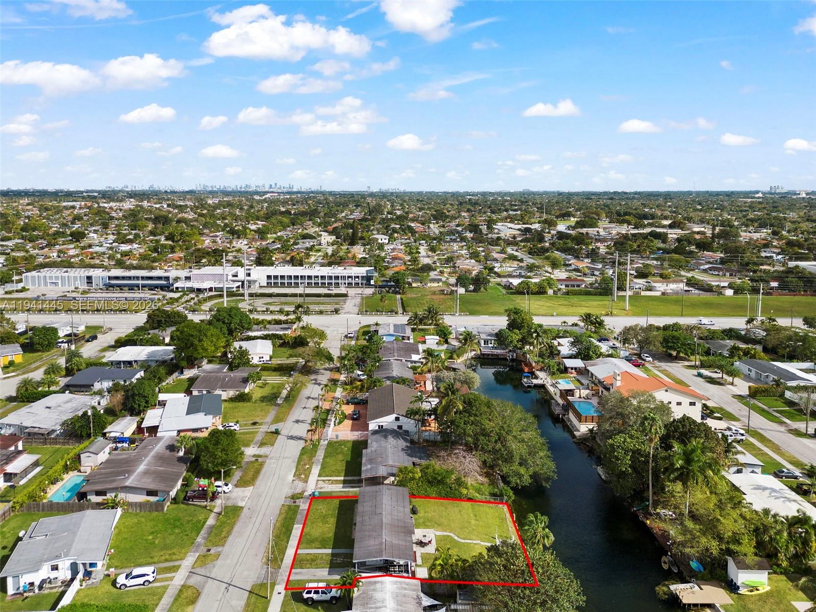 WESTWOOD LAKE 3RD ADDN - Residential Lease