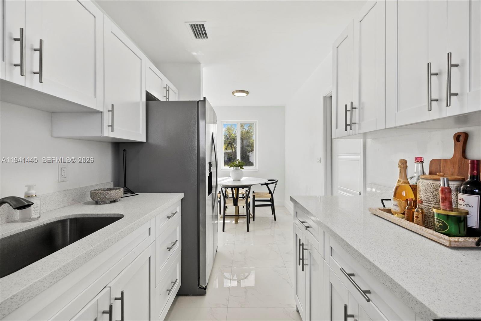 WESTWOOD LAKE 3RD ADDN - Residential Lease