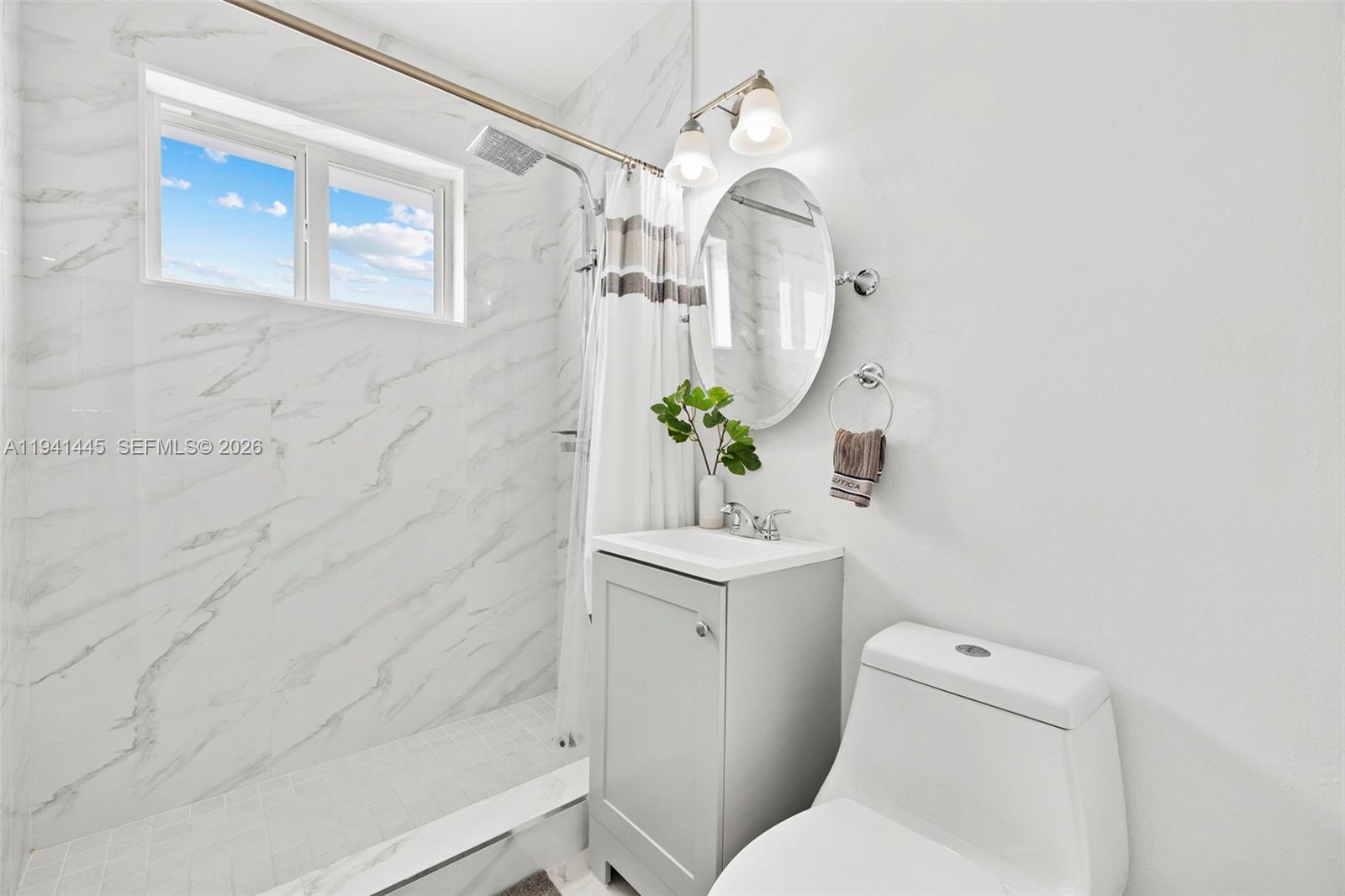 WESTWOOD LAKE 3RD ADDN - Residential Lease