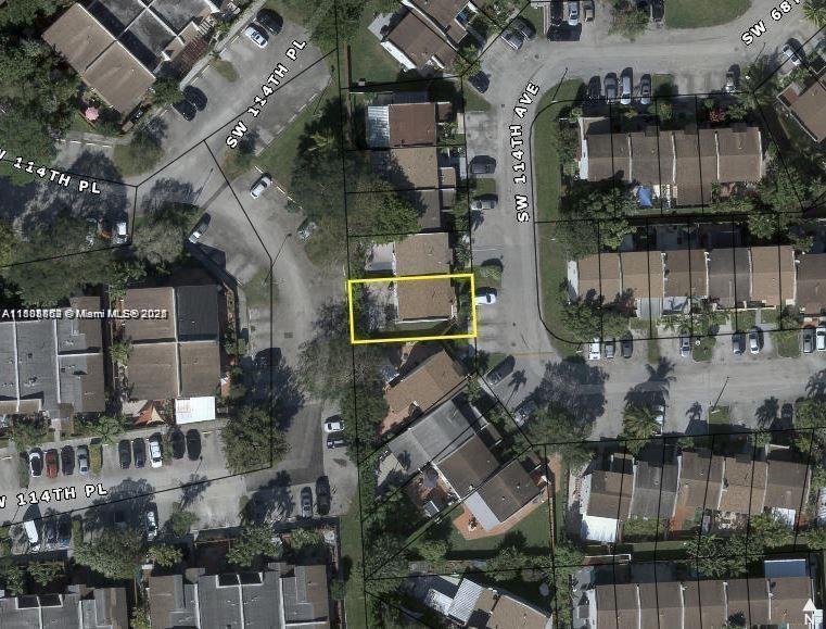 6902 Sw 114th Ave, Miami, Broward County, Florida - 3 Bedrooms  
2 Bathrooms - 