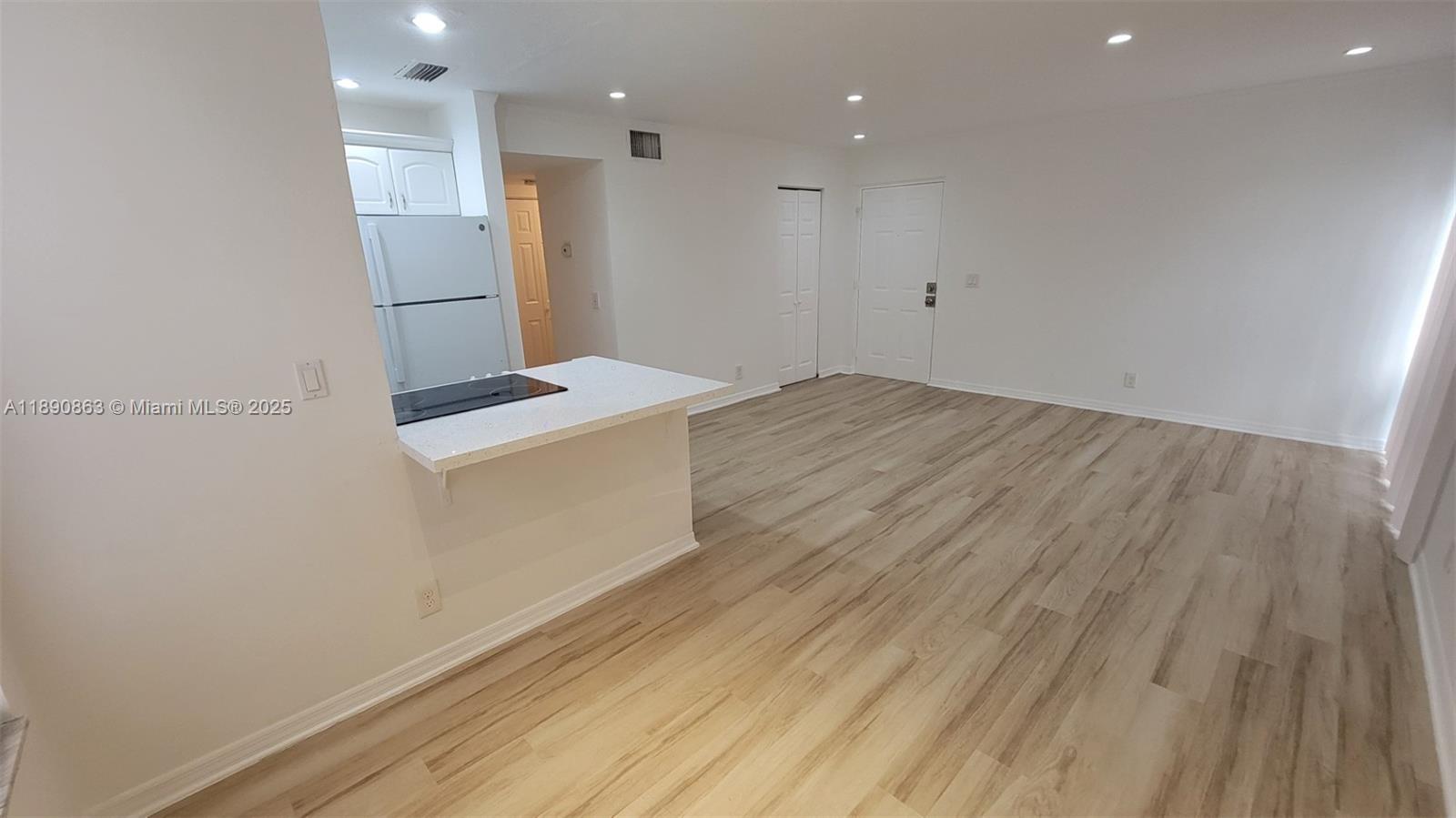 CYPRESS TRACE - Residential Lease