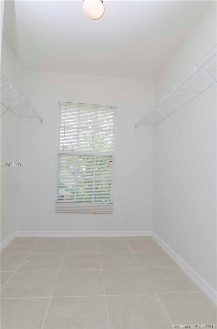 DOVE LANDING CONDO - Residential Lease