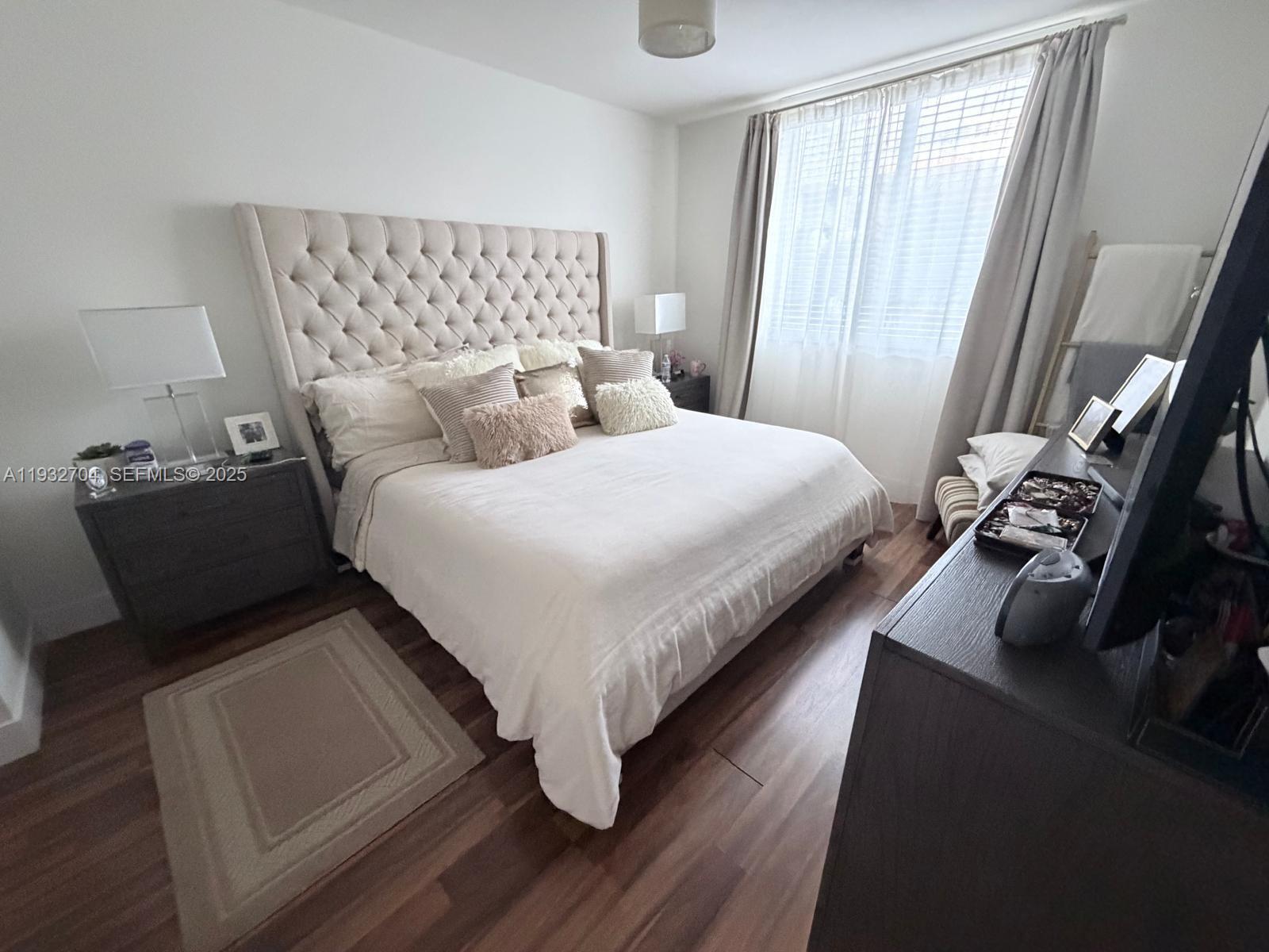 VENTURE AT AVENTURA EAST - Residential