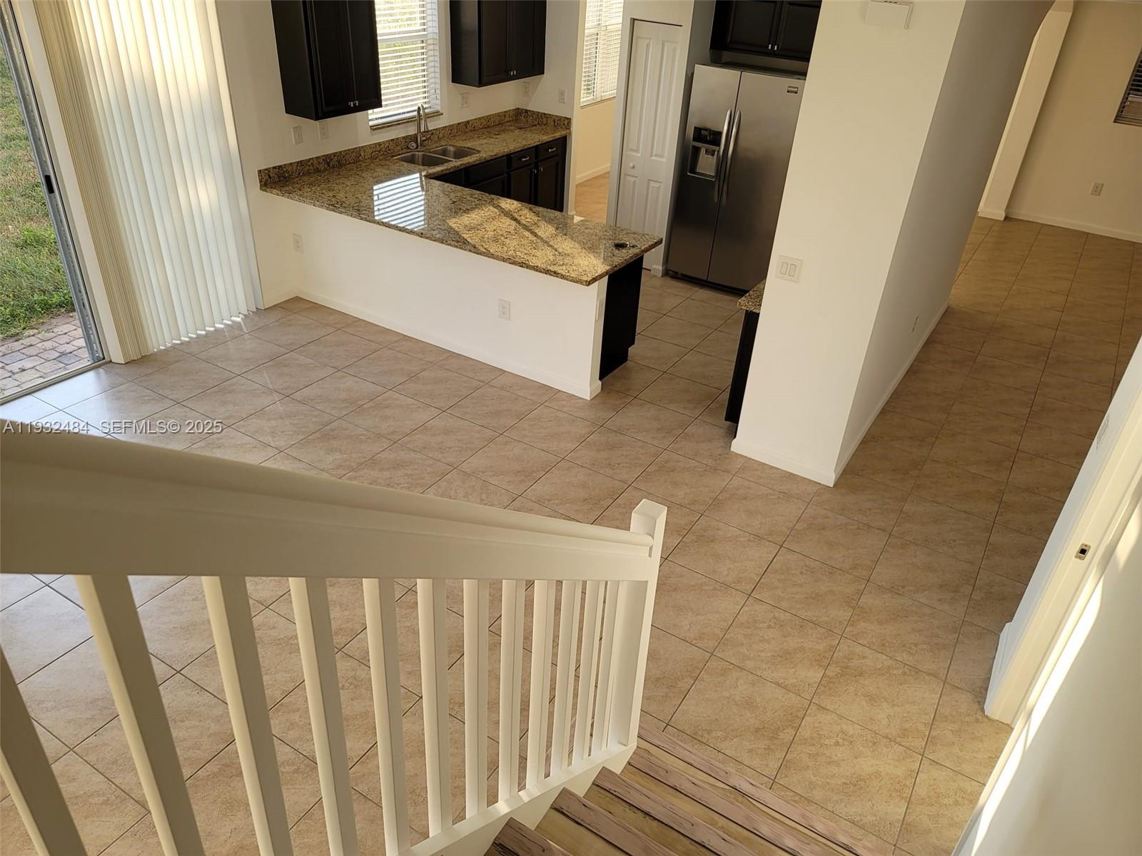 VENTANAS AT HOMESTEAD - Residential Lease