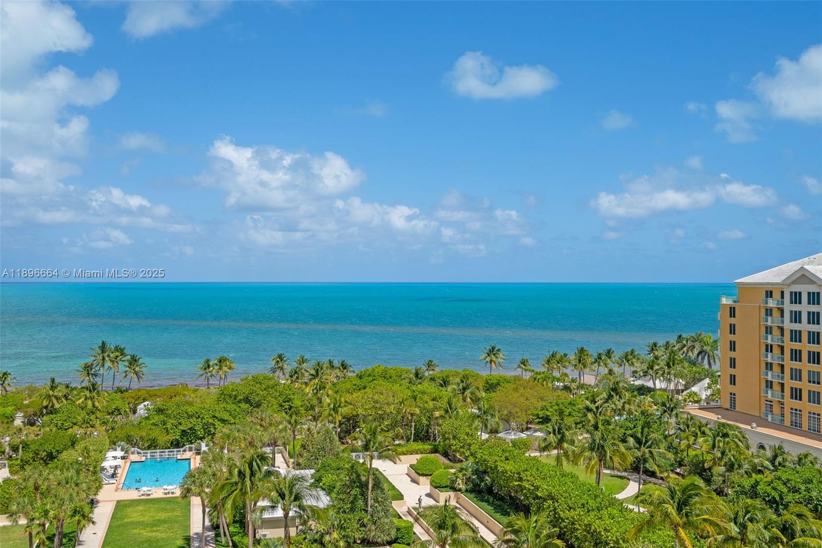 GRAND BAY RESIDENCES COND - Residential
