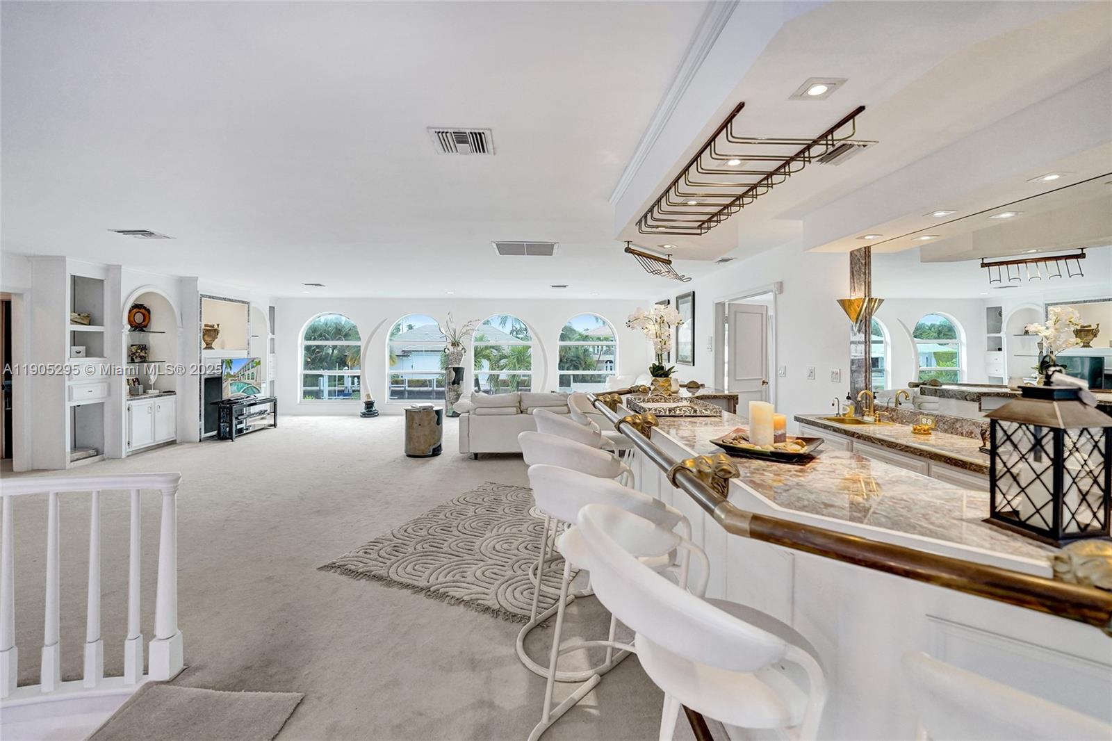 CORAL RIDGE COUNTRY CLUB - Residential Lease