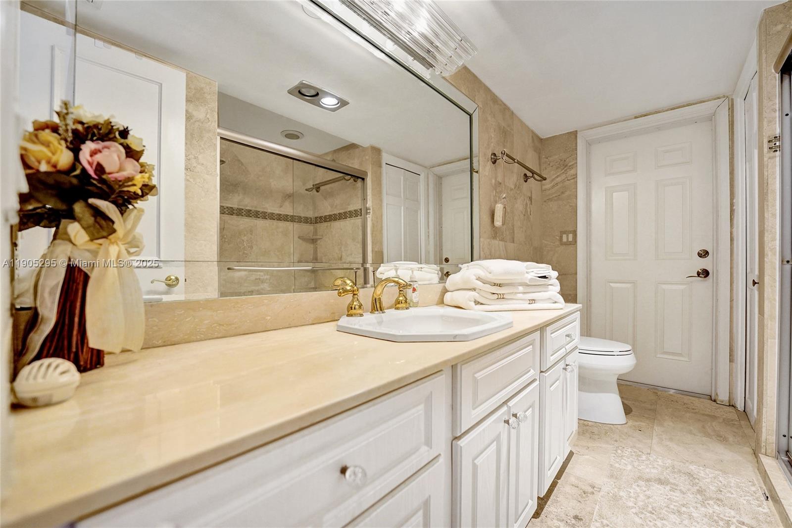 CORAL RIDGE COUNTRY CLUB - Residential Lease