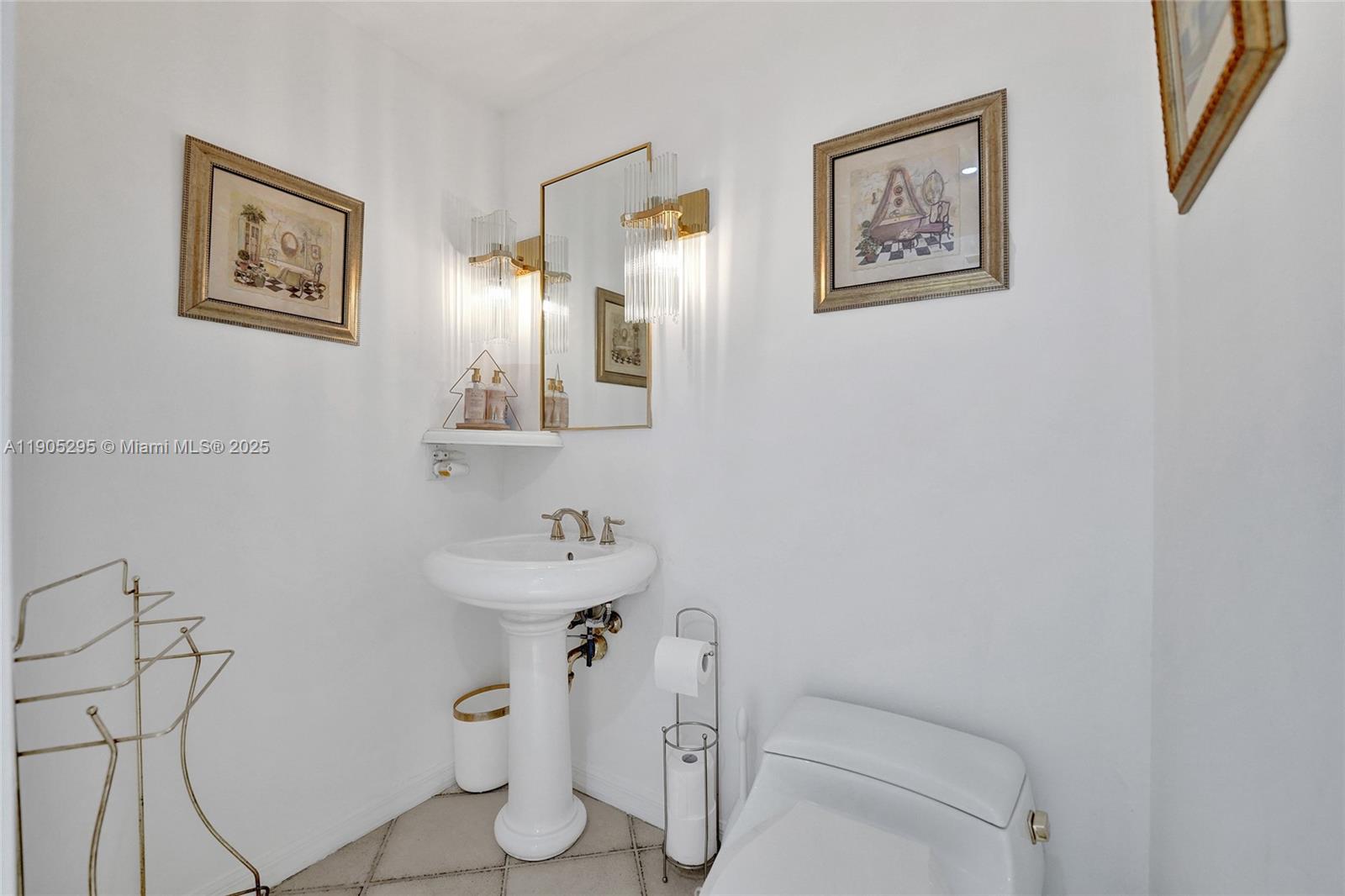 CORAL RIDGE COUNTRY CLUB - Residential Lease