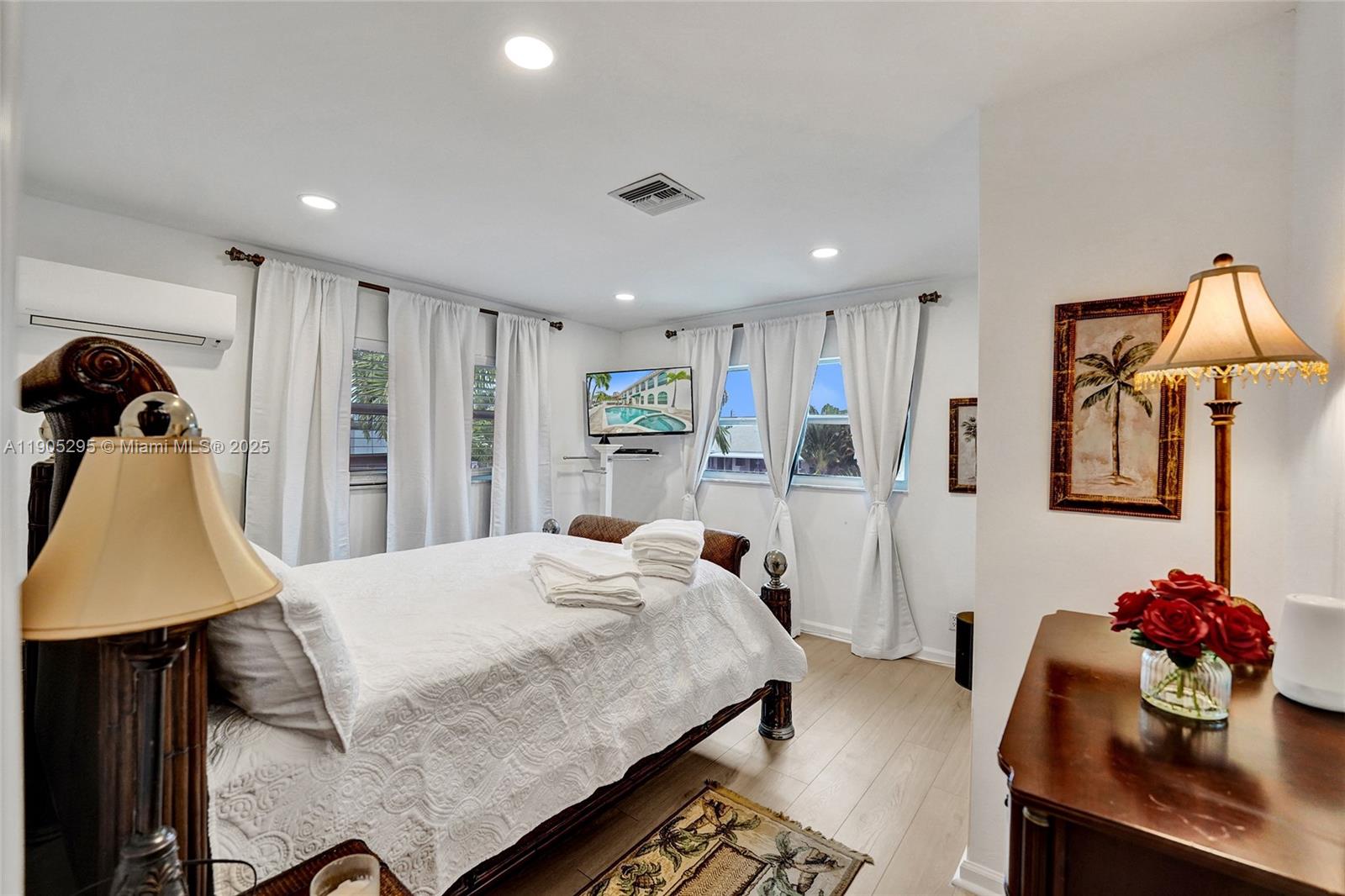 CORAL RIDGE COUNTRY CLUB - Residential Lease