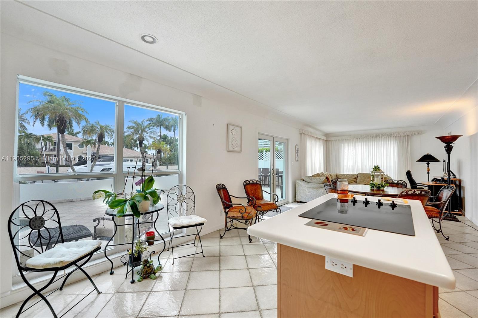 CORAL RIDGE COUNTRY CLUB - Residential Lease