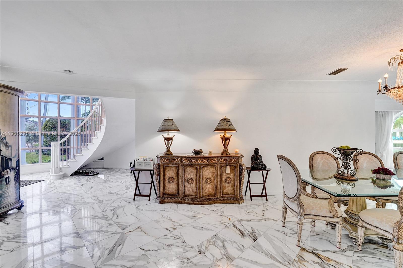 CORAL RIDGE COUNTRY CLUB - Residential Lease