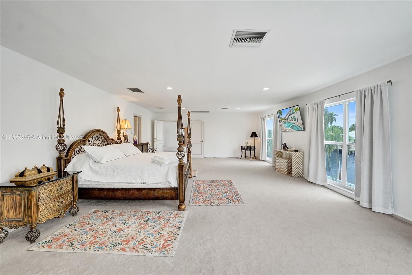 CORAL RIDGE COUNTRY CLUB - Residential Lease