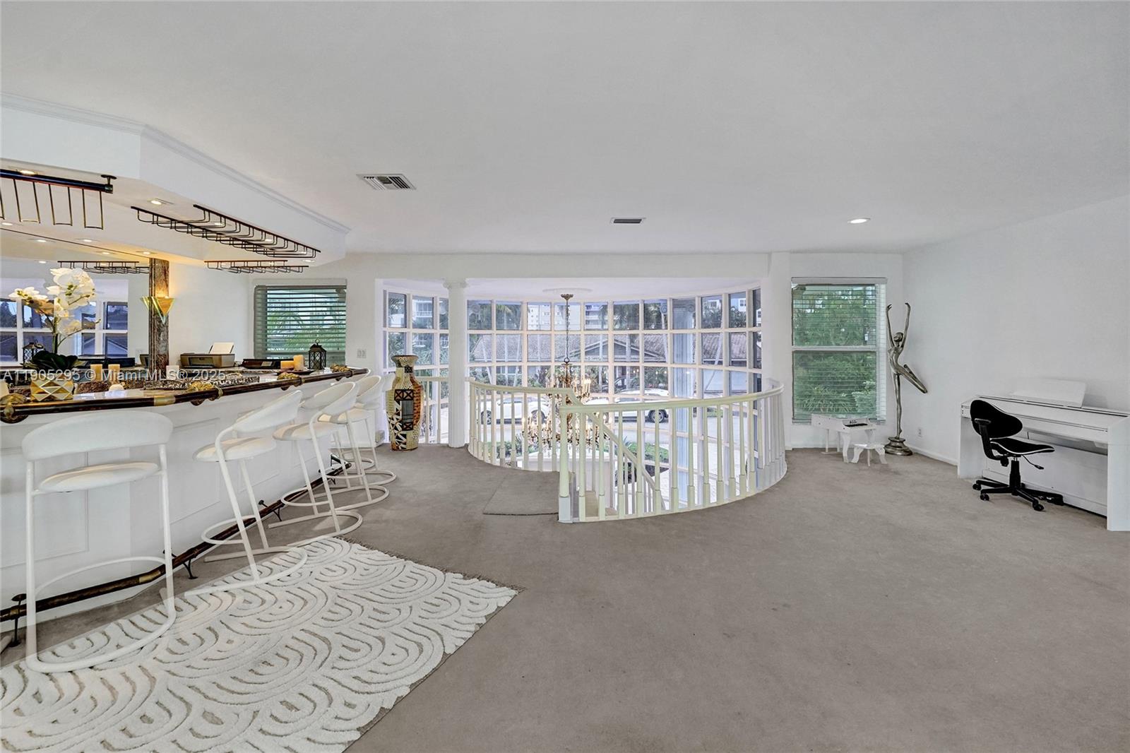 CORAL RIDGE COUNTRY CLUB - Residential Lease