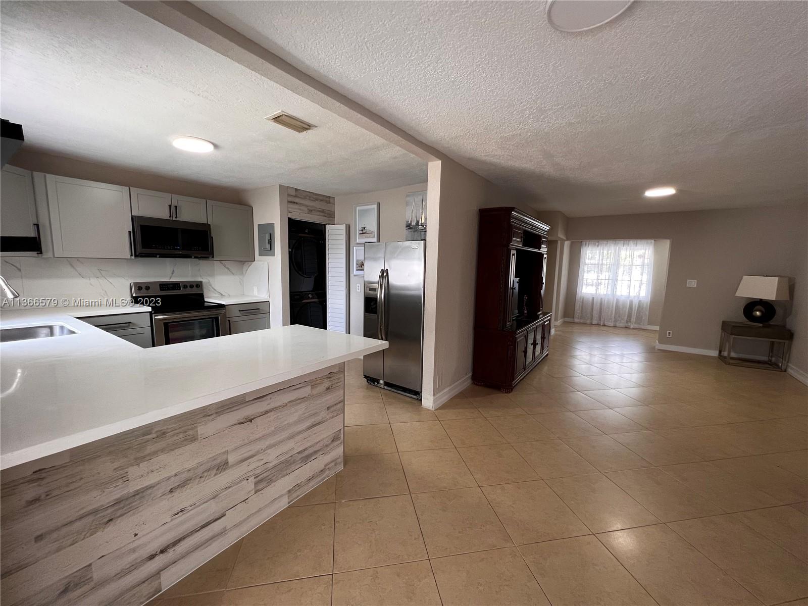 DRIFTWOOD ACRES NO 3 - Residential