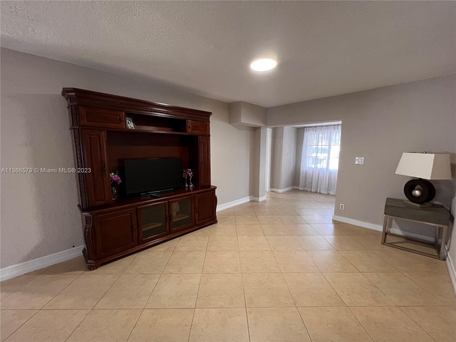 DRIFTWOOD ACRES NO 3 - Residential