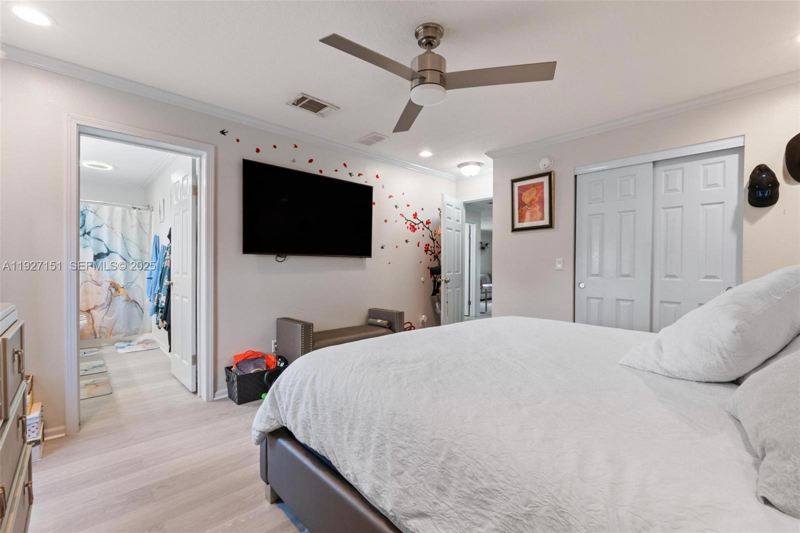 GOLD COASTER TRAILER PARK - Residential