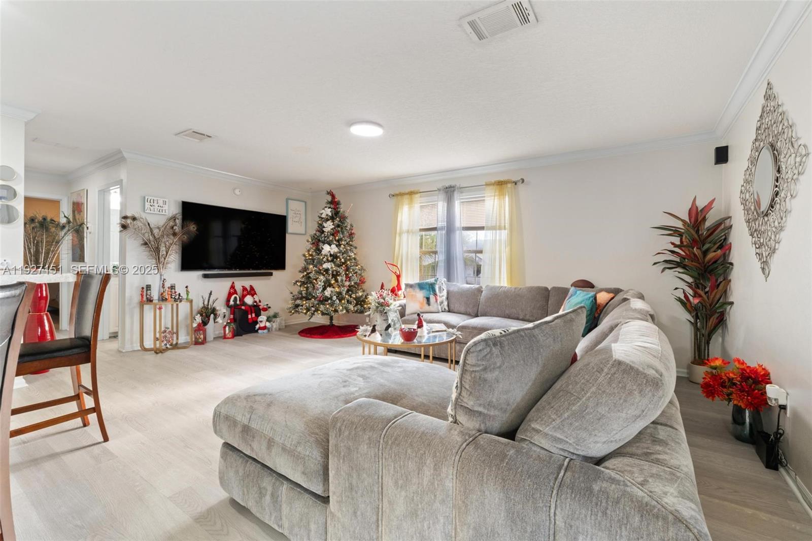 GOLD COASTER TRAILER PARK - Residential