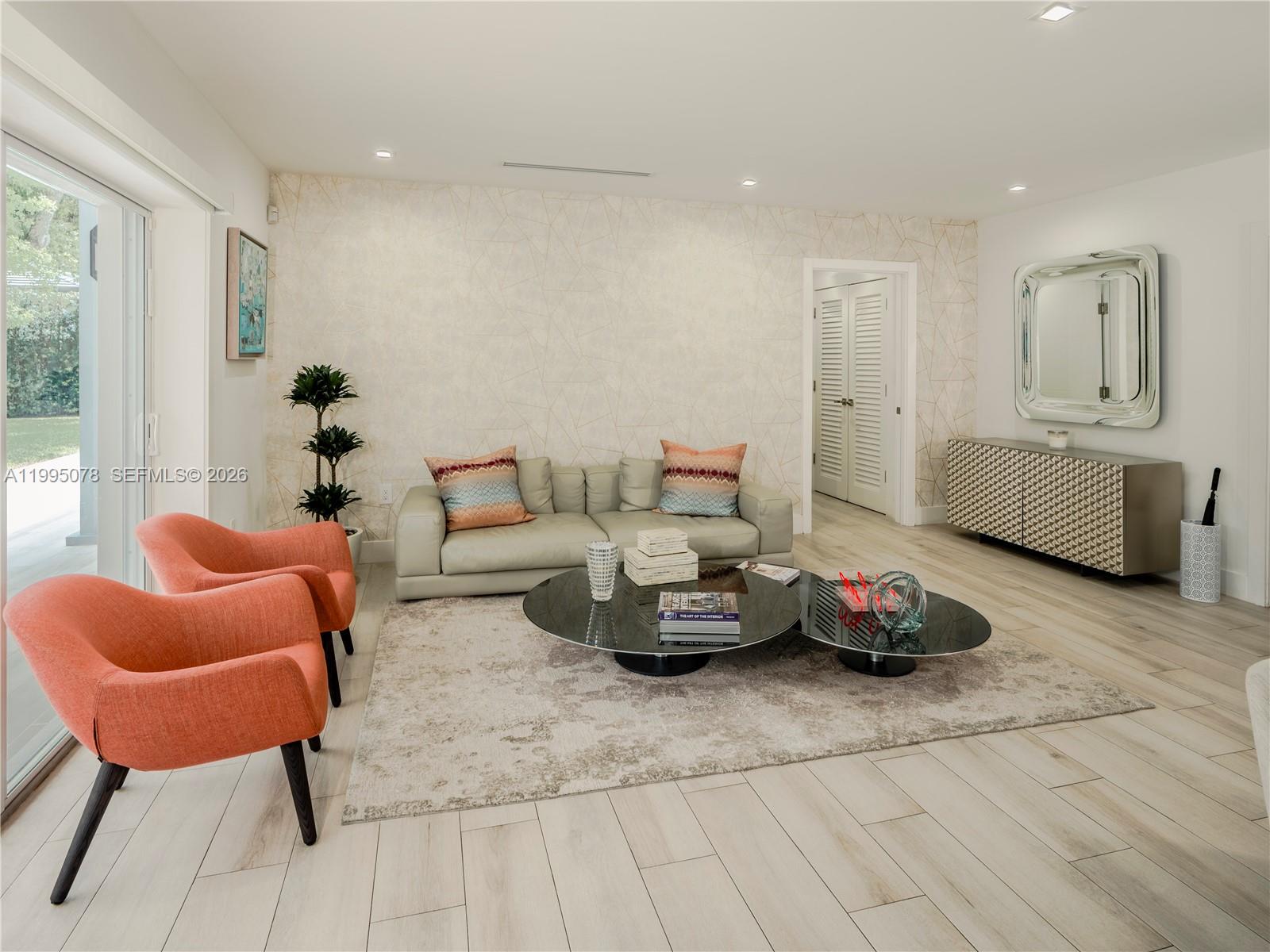 SNAPPER CREEK VILLAGE AMD - Residential