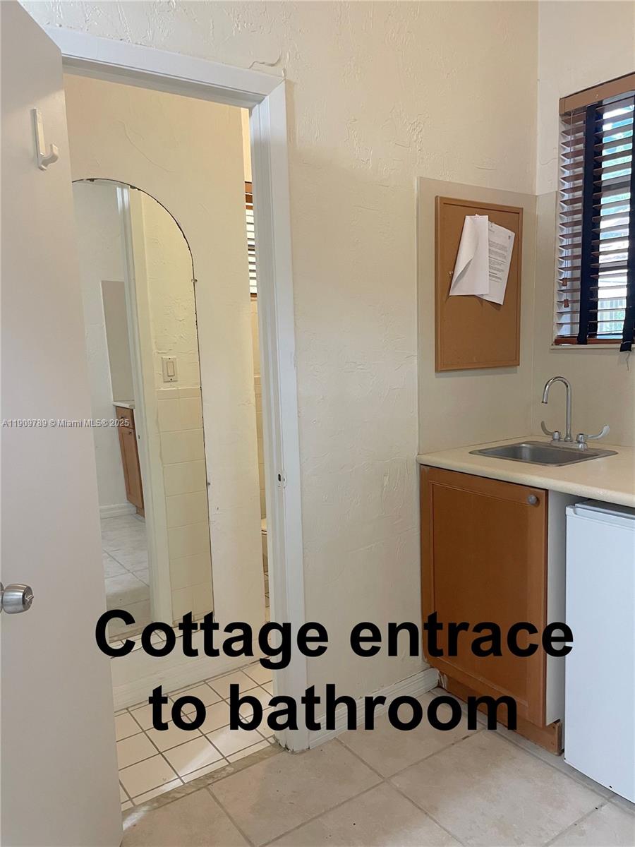 CORAL GABLES GRANADA SEC - Residential Lease