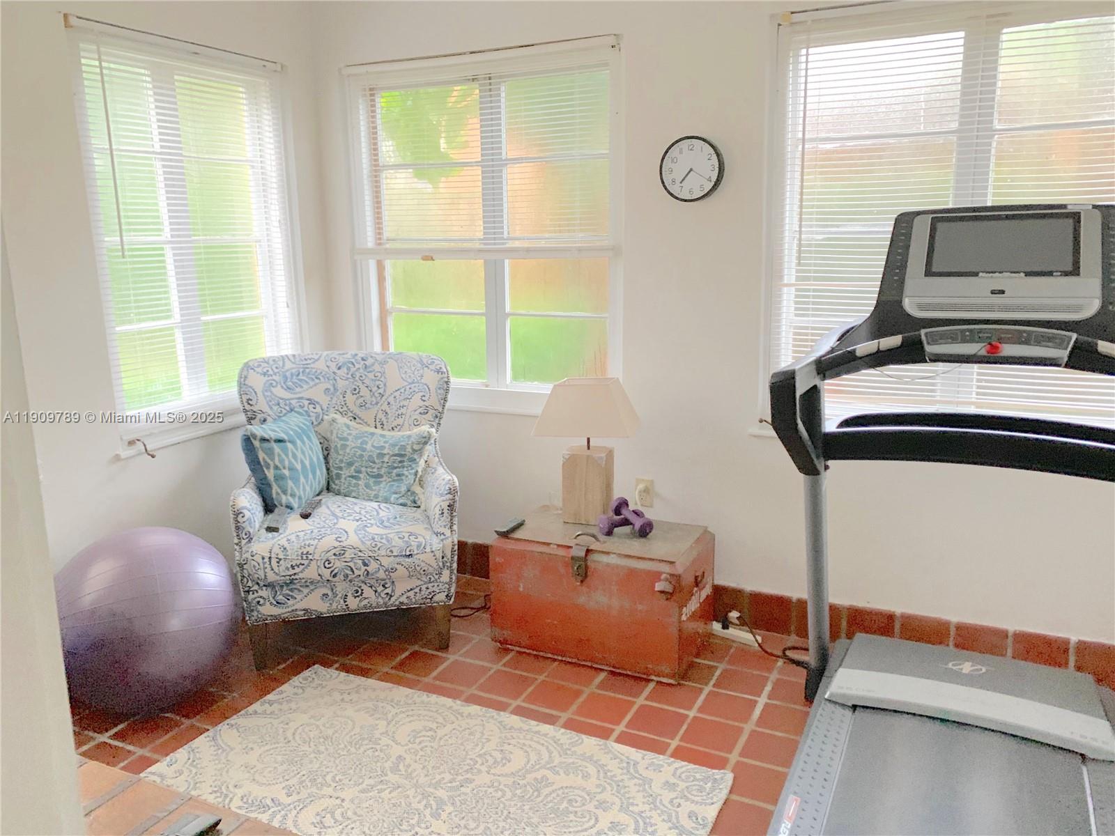 CORAL GABLES GRANADA SEC - Residential Lease