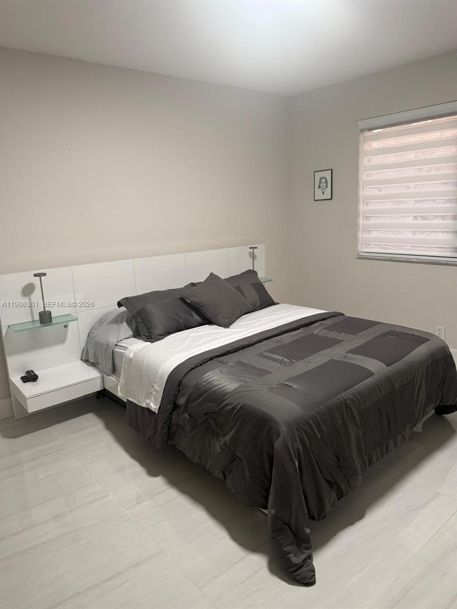 WESTON LAKES 21 INC CONDO - Residential Lease