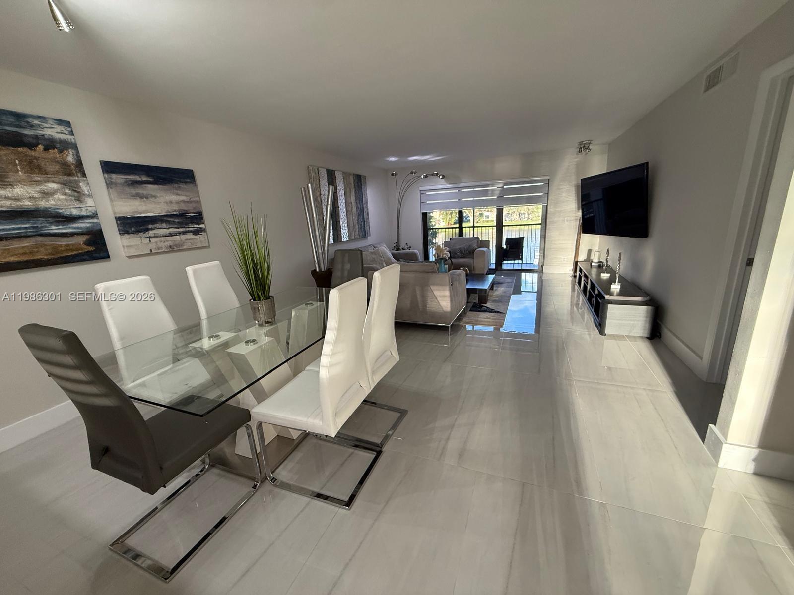 WESTON LAKES 21 INC CONDO - Residential Lease