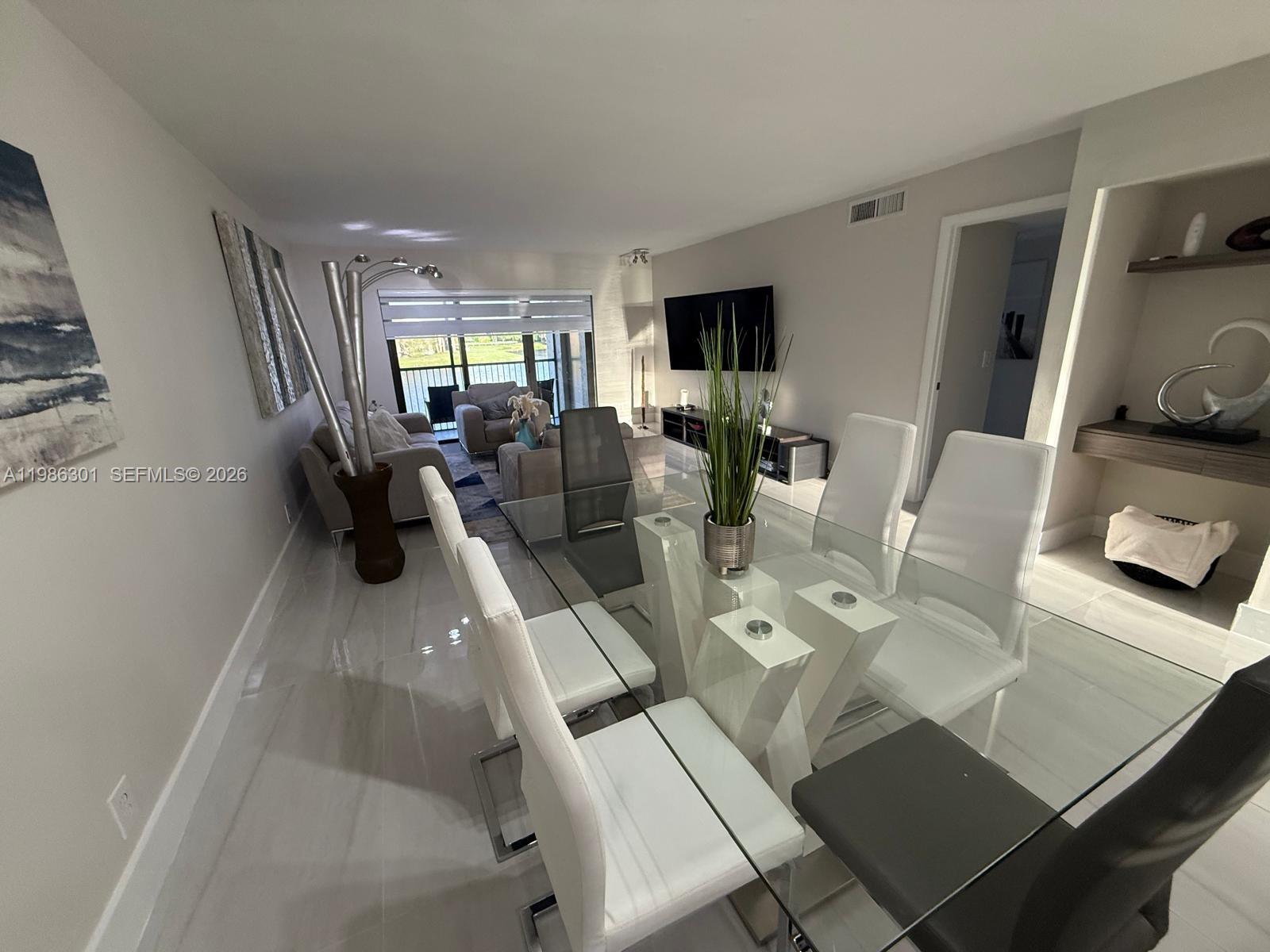 WESTON LAKES 21 INC CONDO - Residential Lease